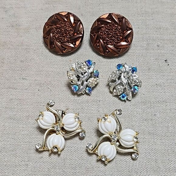 Vintage MCM Lot 3 Clip-on Earrings Coro AB Rhinestone Copper - Picture 1 of 11
